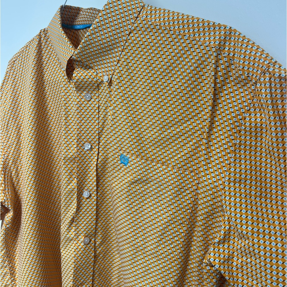 Cinch Short sleeve button down
